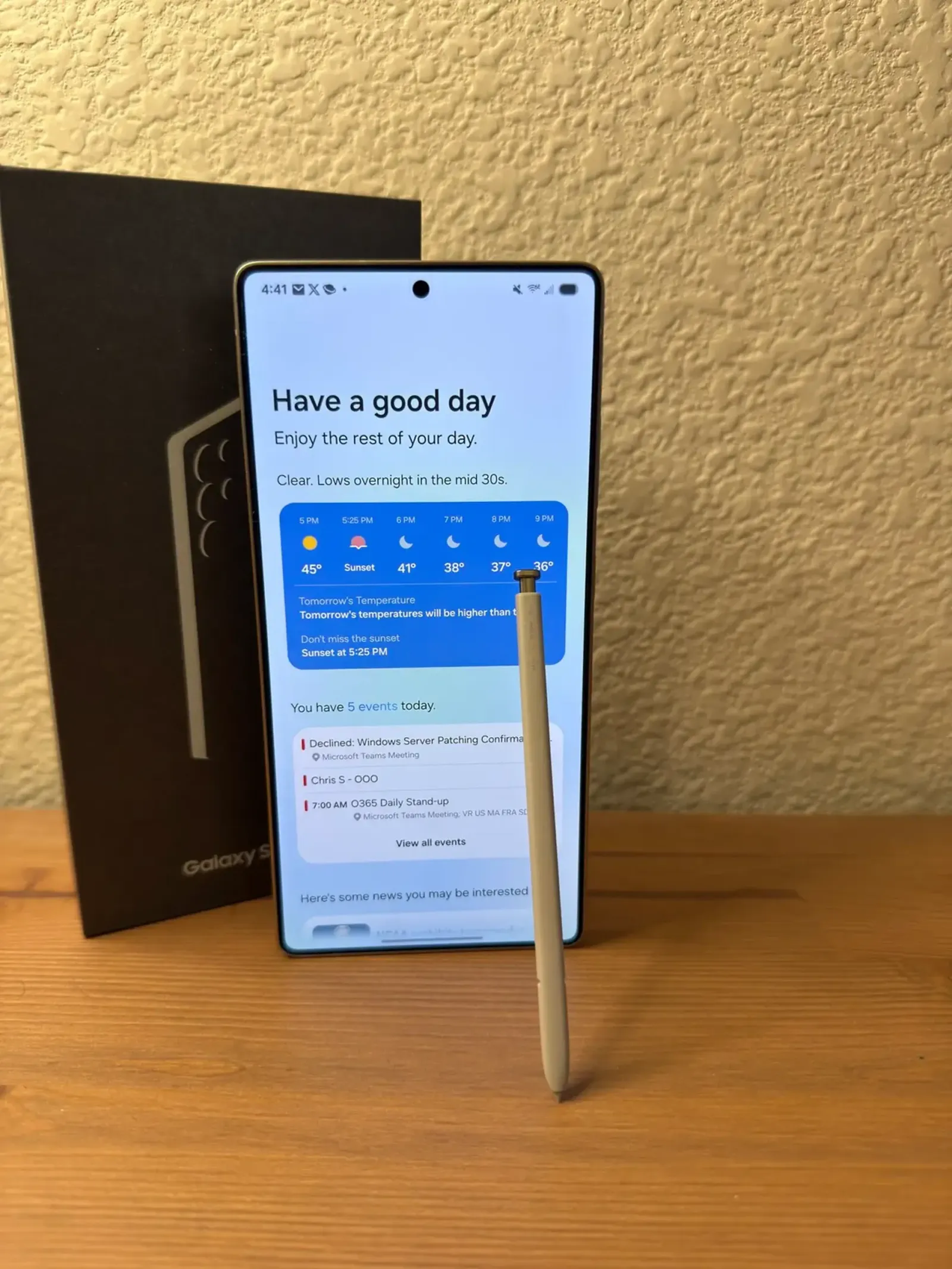 Samsung Galaxy S25 Ultra Review: A Tech Reviewer's Perspective from the Apple Ecosystem